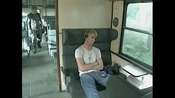 gatoesacana.blogspot.com - Blond guys fuck on the train