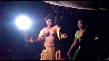 Stage dance in  AP india    à°¨à°—à±à°¨ à°¨à°¾à°Ÿà±à°¯à°¾&