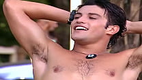 Marco Antônio Gimenez de sunga em Malhação 2005